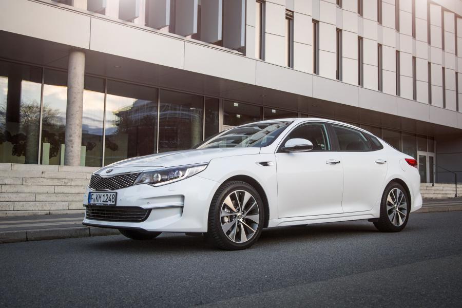  Kia Optima EcoDynamics 2015 года  (EU) (фото 19 из 29)